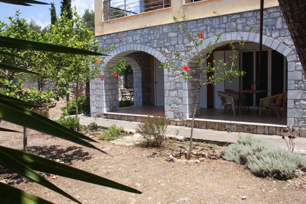 Sea And Mountain View Villa Kalamata Dış mekan fotoğraf