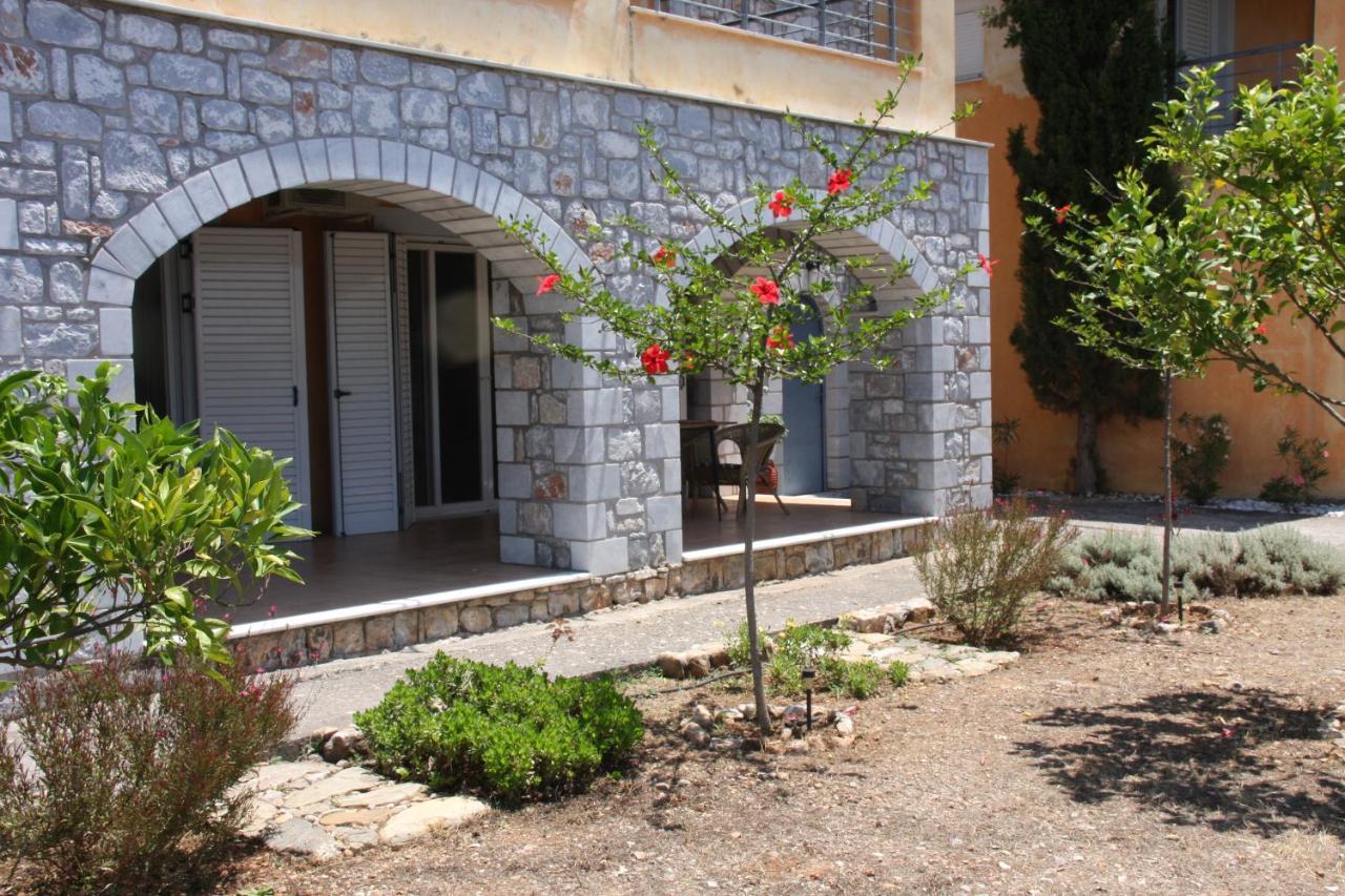 Sea And Mountain View Villa Kalamata Dış mekan fotoğraf