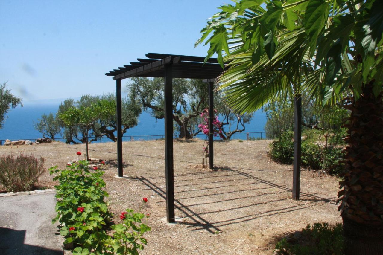Sea And Mountain View Villa Kalamata Dış mekan fotoğraf