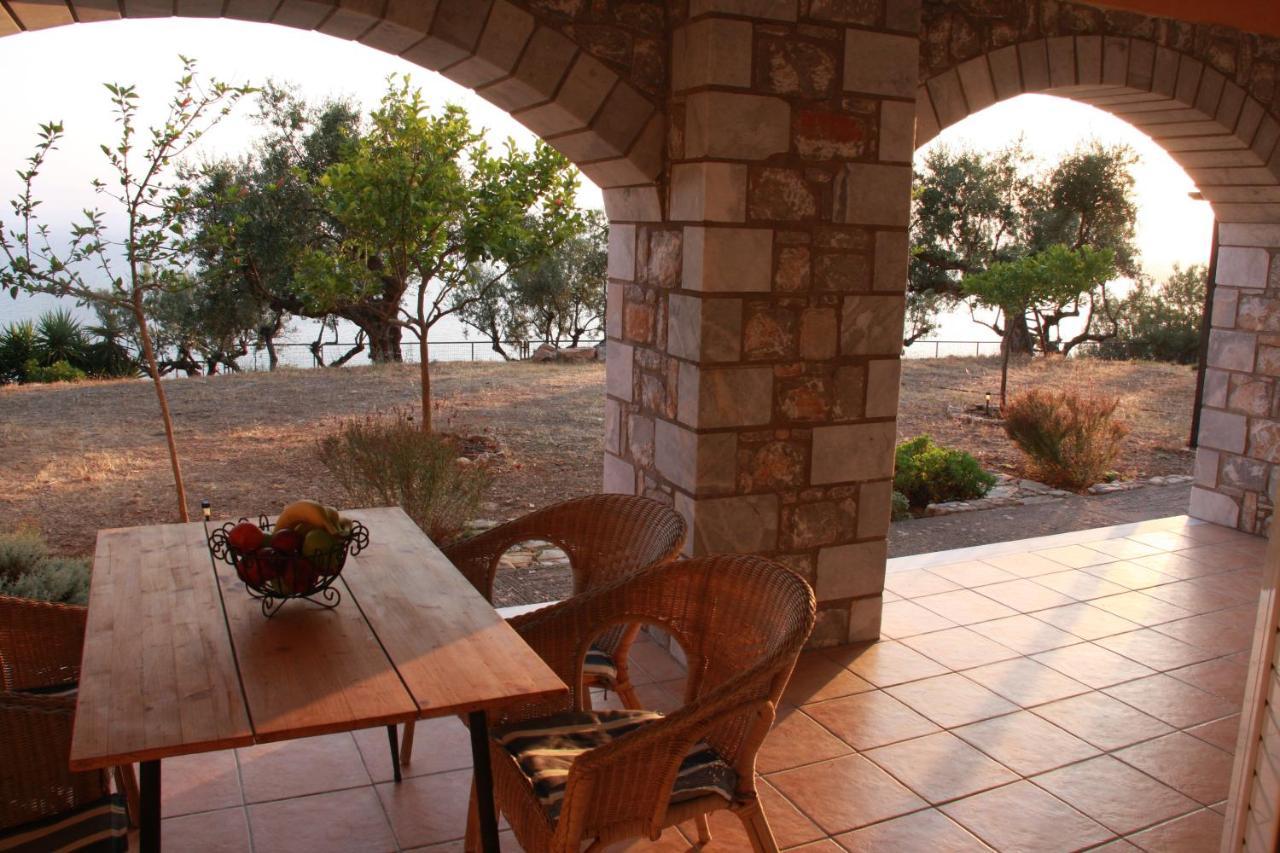 Sea And Mountain View Villa Kalamata Dış mekan fotoğraf