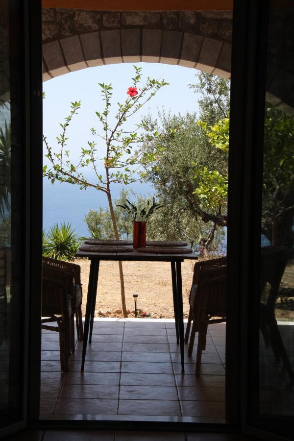 Sea And Mountain View Villa Kalamata Dış mekan fotoğraf