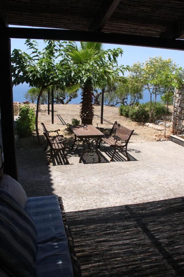 Sea And Mountain View Villa Kalamata Dış mekan fotoğraf