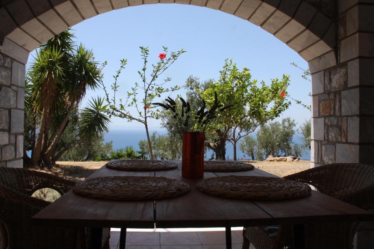 Sea And Mountain View Villa Kalamata Dış mekan fotoğraf