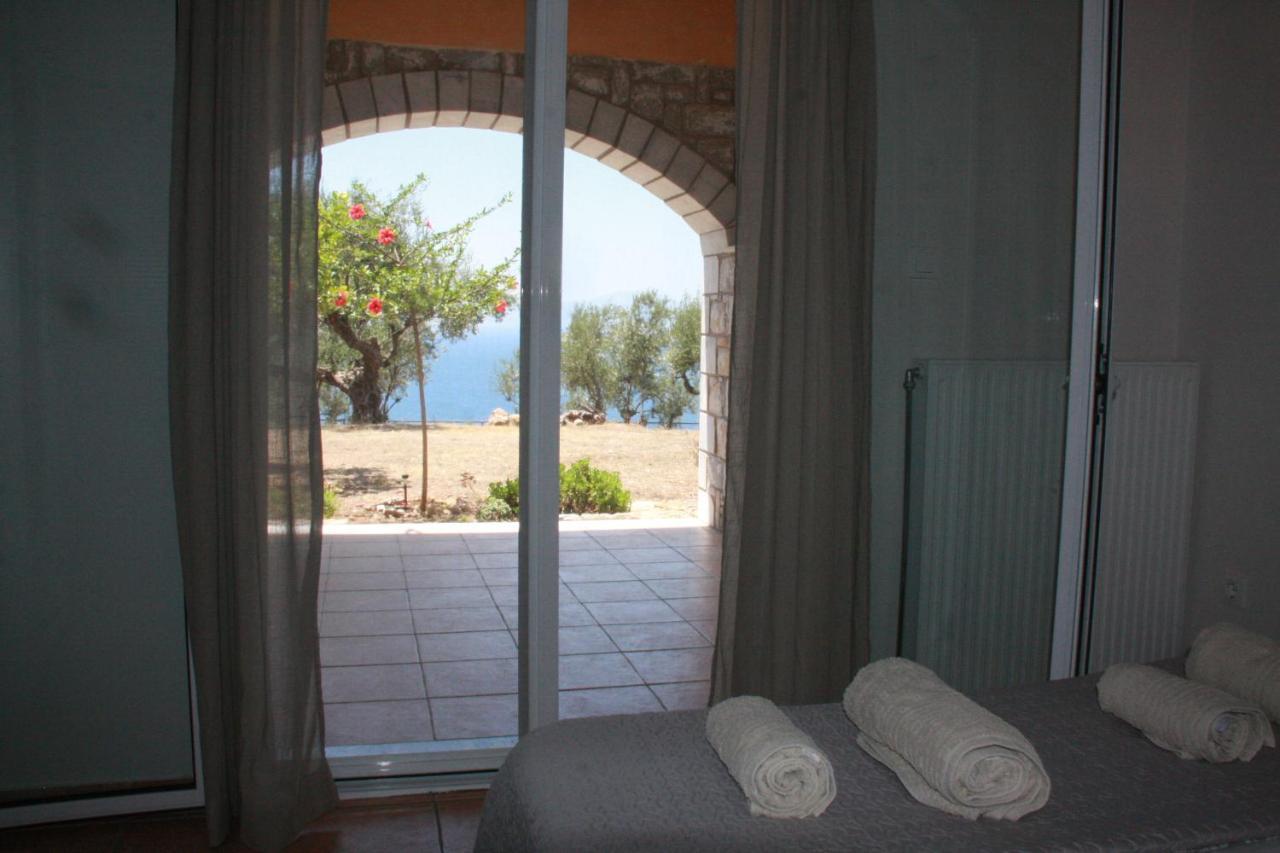 Sea And Mountain View Villa Kalamata Dış mekan fotoğraf