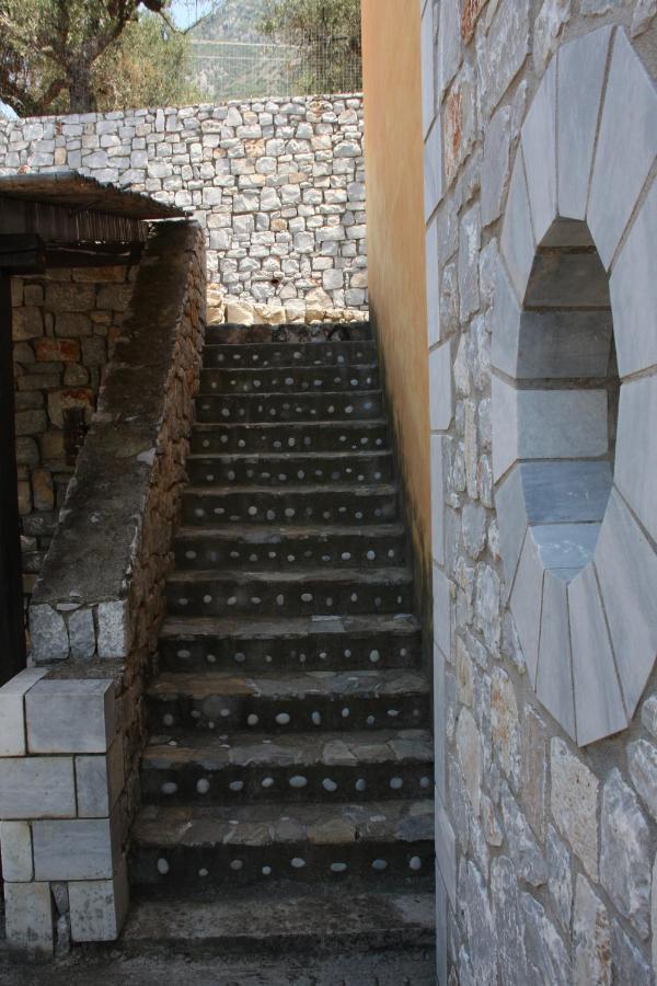 Sea And Mountain View Villa Kalamata Dış mekan fotoğraf